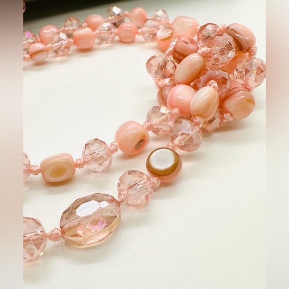Vintage Crystal Pink Necklace - Picture 10 of 16